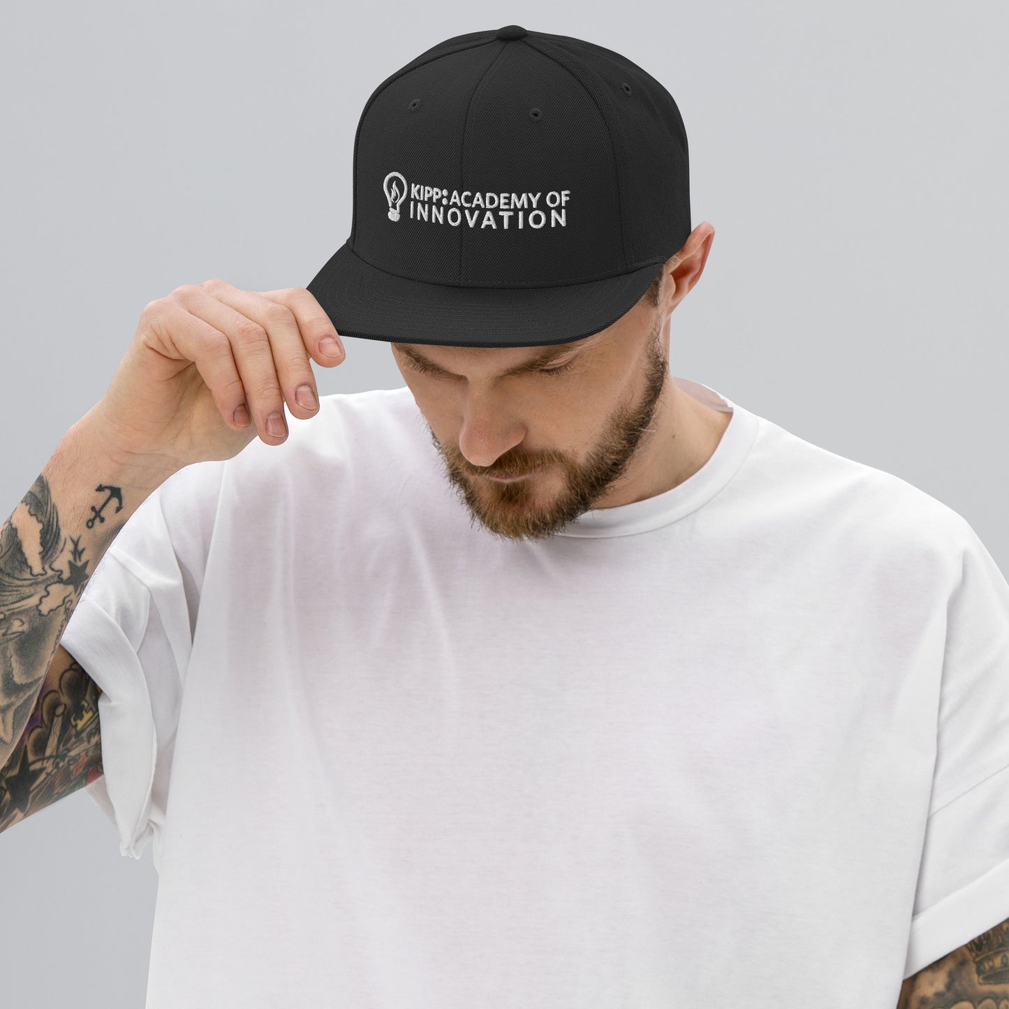 Gorra snapback - KAI - WhiteLogoWLightonBack